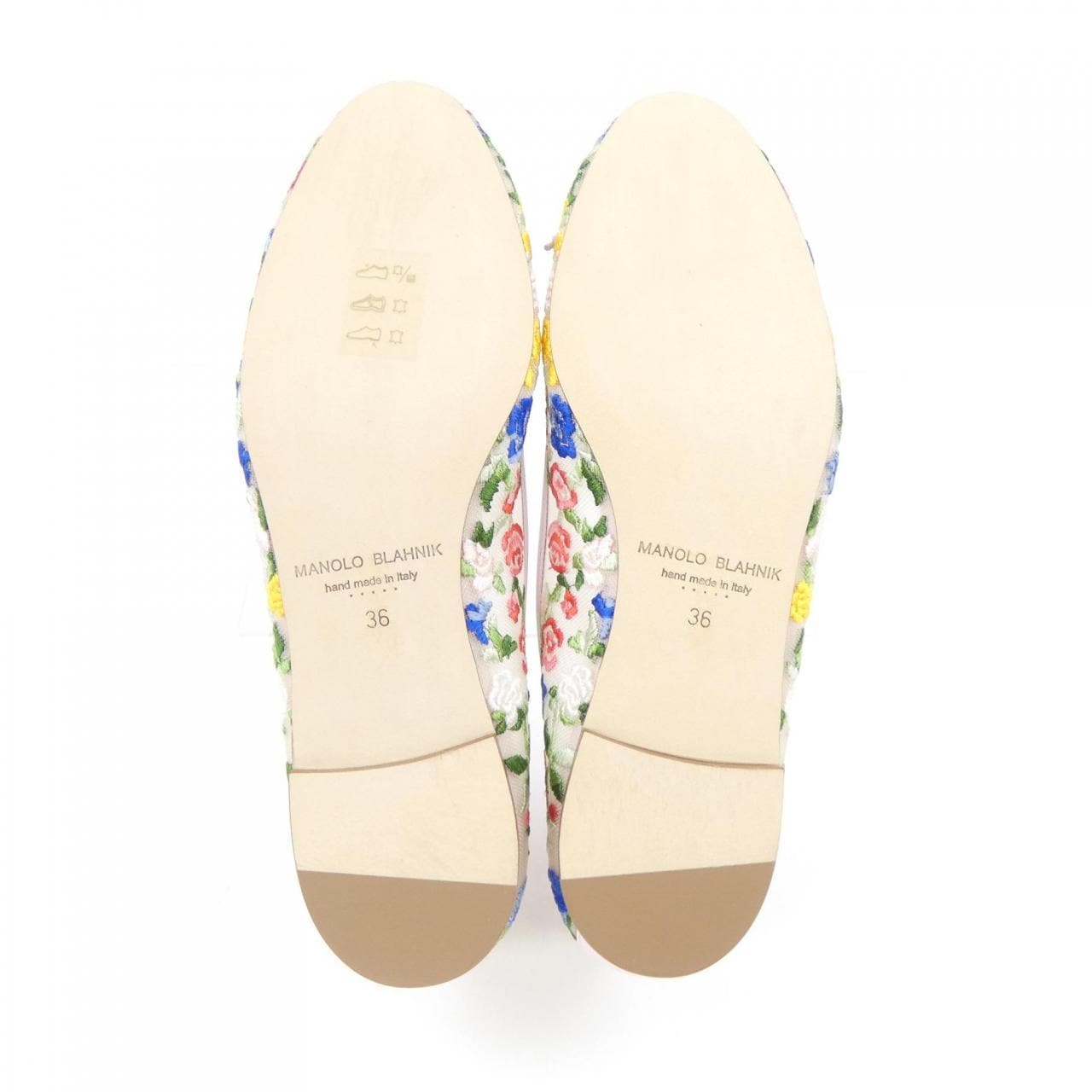 マノロブラニク MANOLO BLAHNIK フラットシューズ