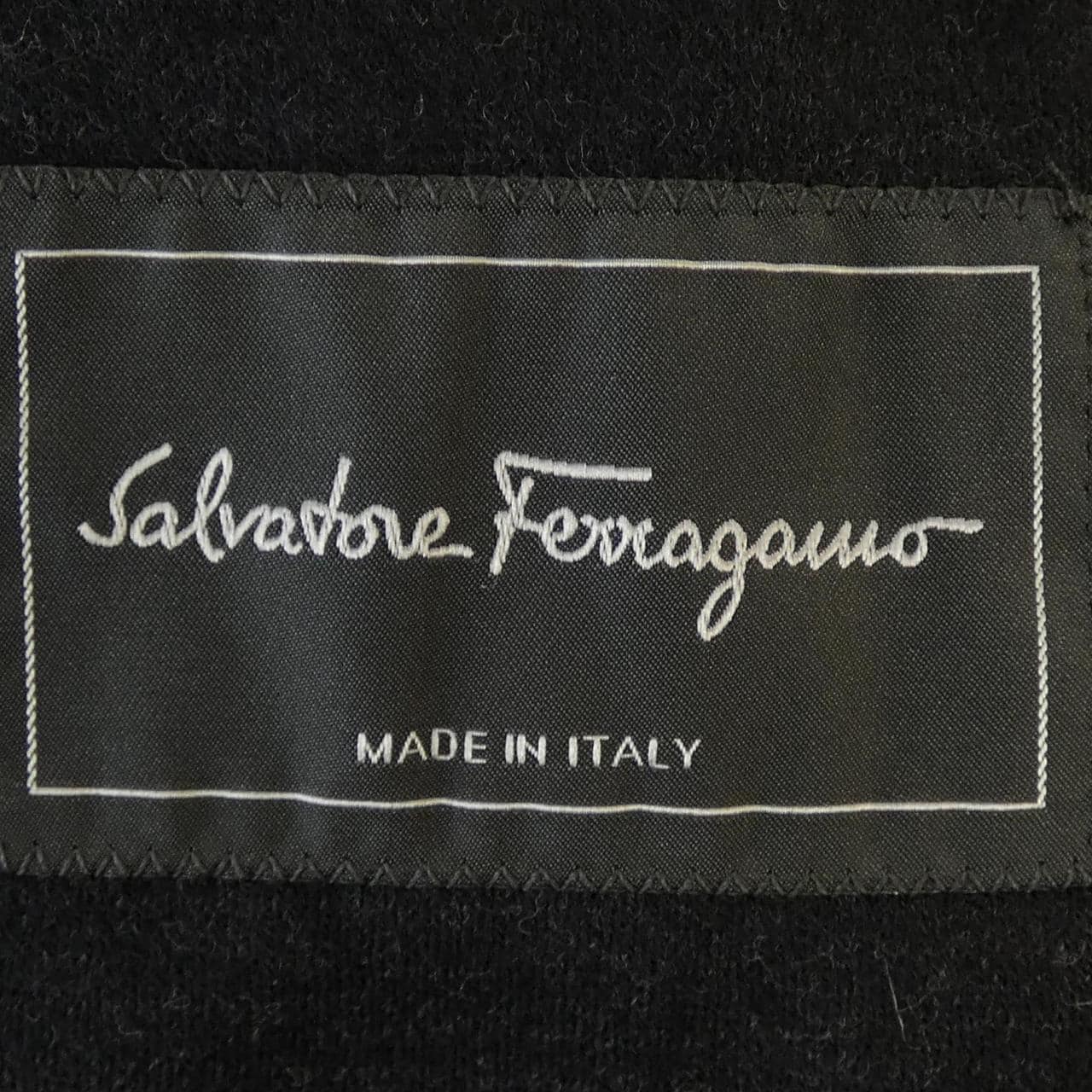 サルヴァトーレフェラガモ SALVATORE FERRAGAMO ジャケット