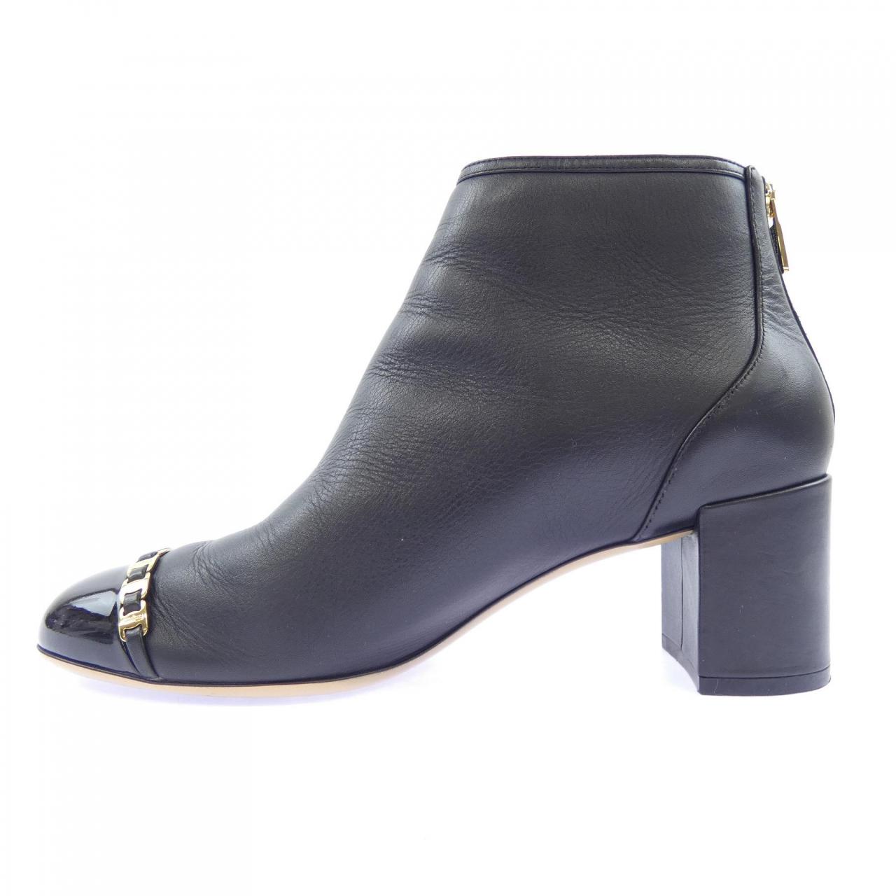 サルヴァトーレフェラガモ SALVATORE FERRAGAMO ブーツ