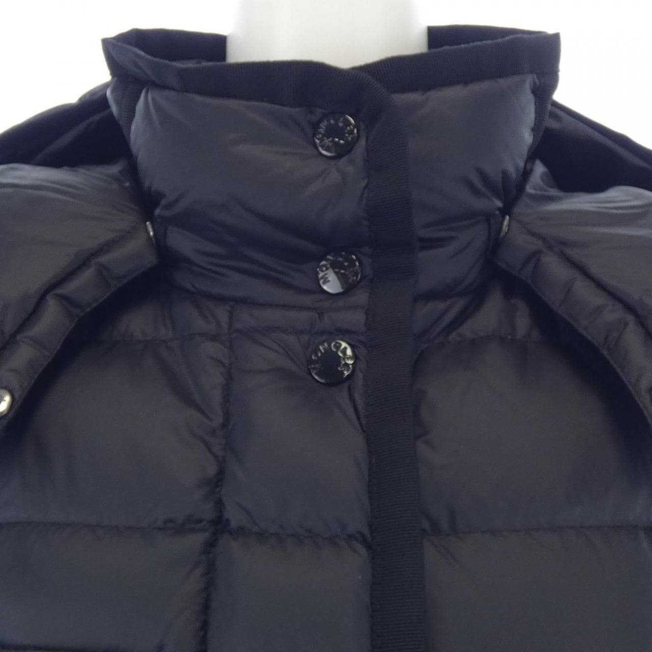 モンクレール MONCLER ダウンコート