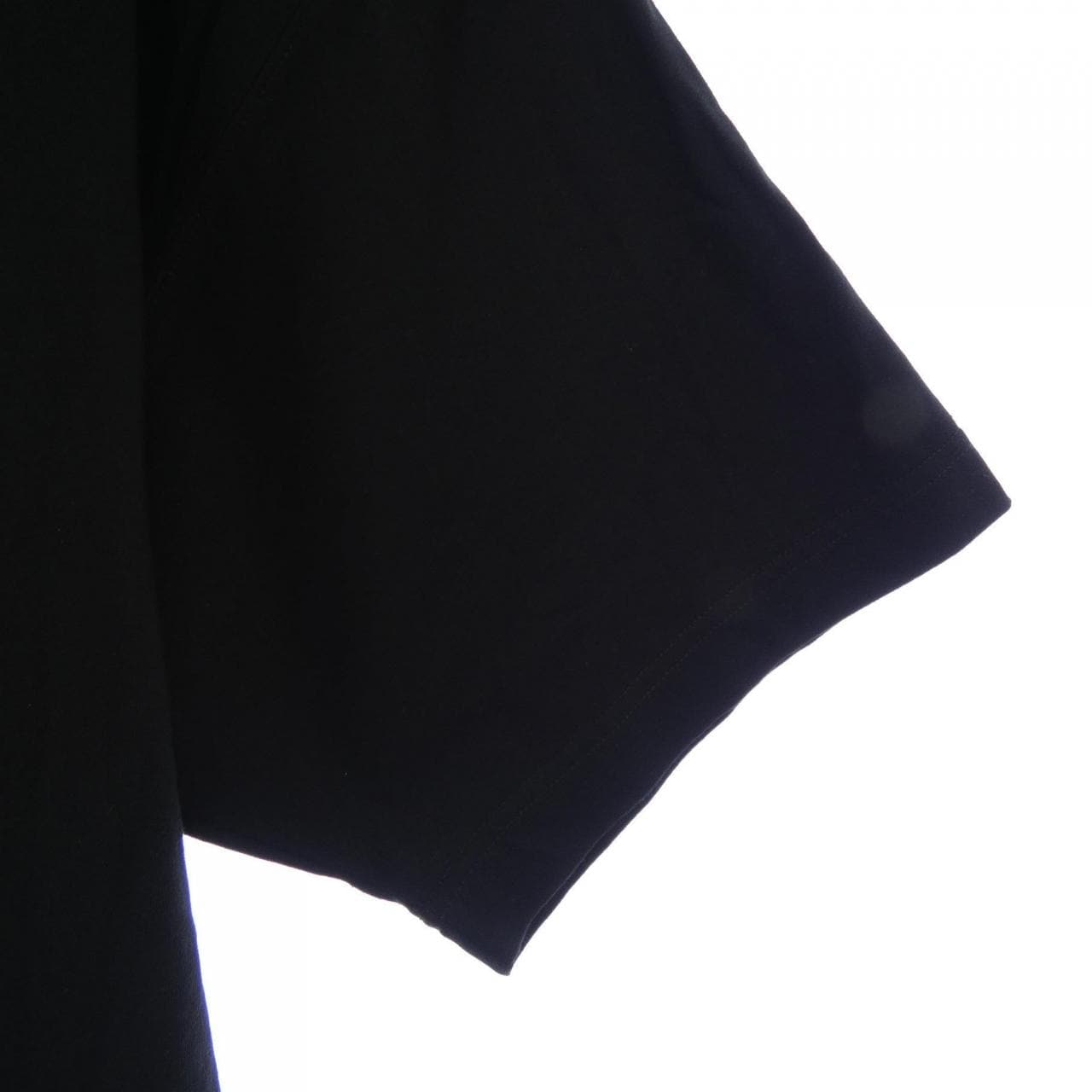 ヴェトモン VETEMENTS UE52TR510B Tシャツ