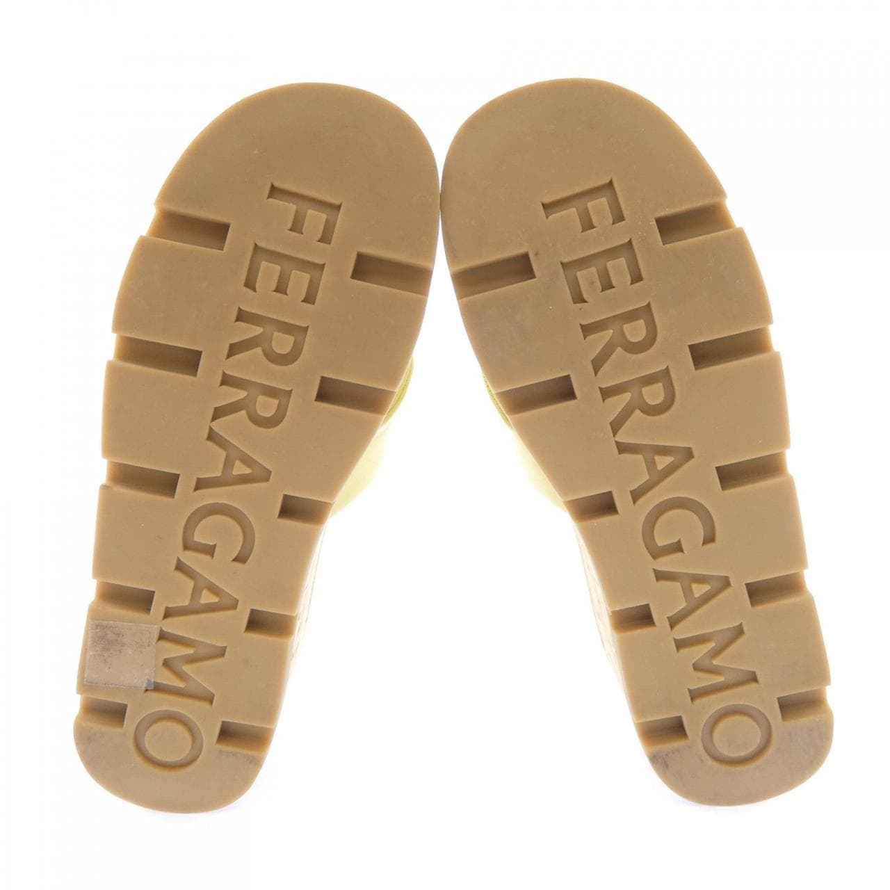 フェラガモ FERRAGAMO サンダル