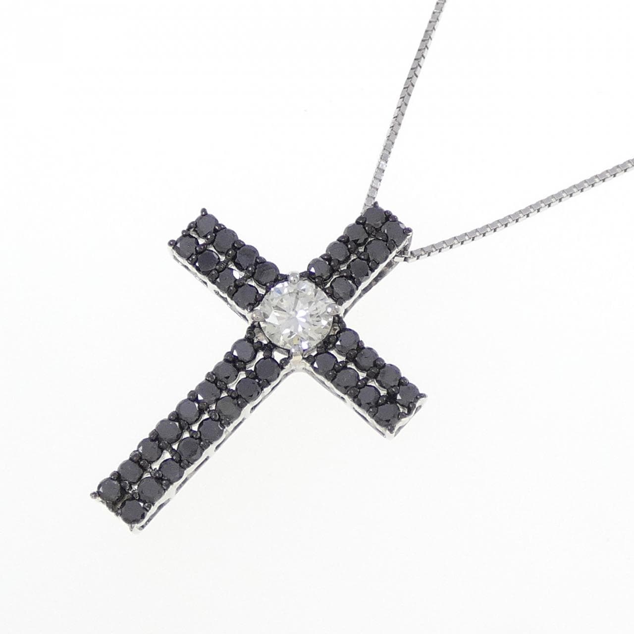 K18WG/K18BG クロス ダイヤモンド ネックレス 1.00CT