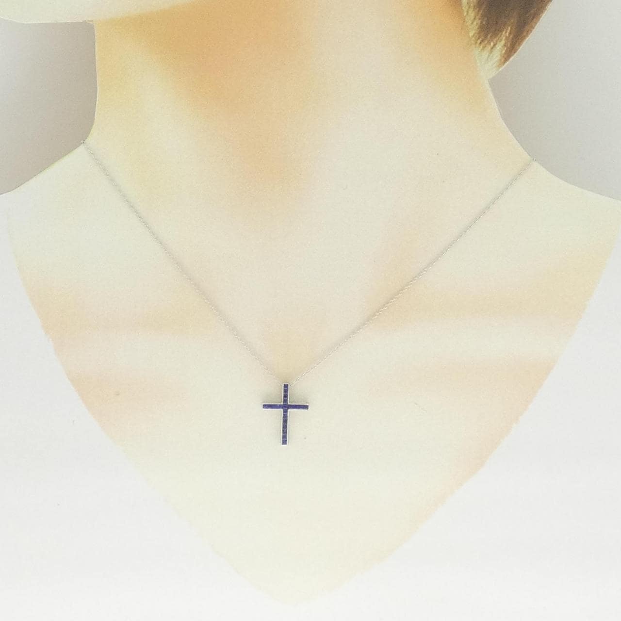K18WG クロス サファイヤ ネックレス 0.32CT
