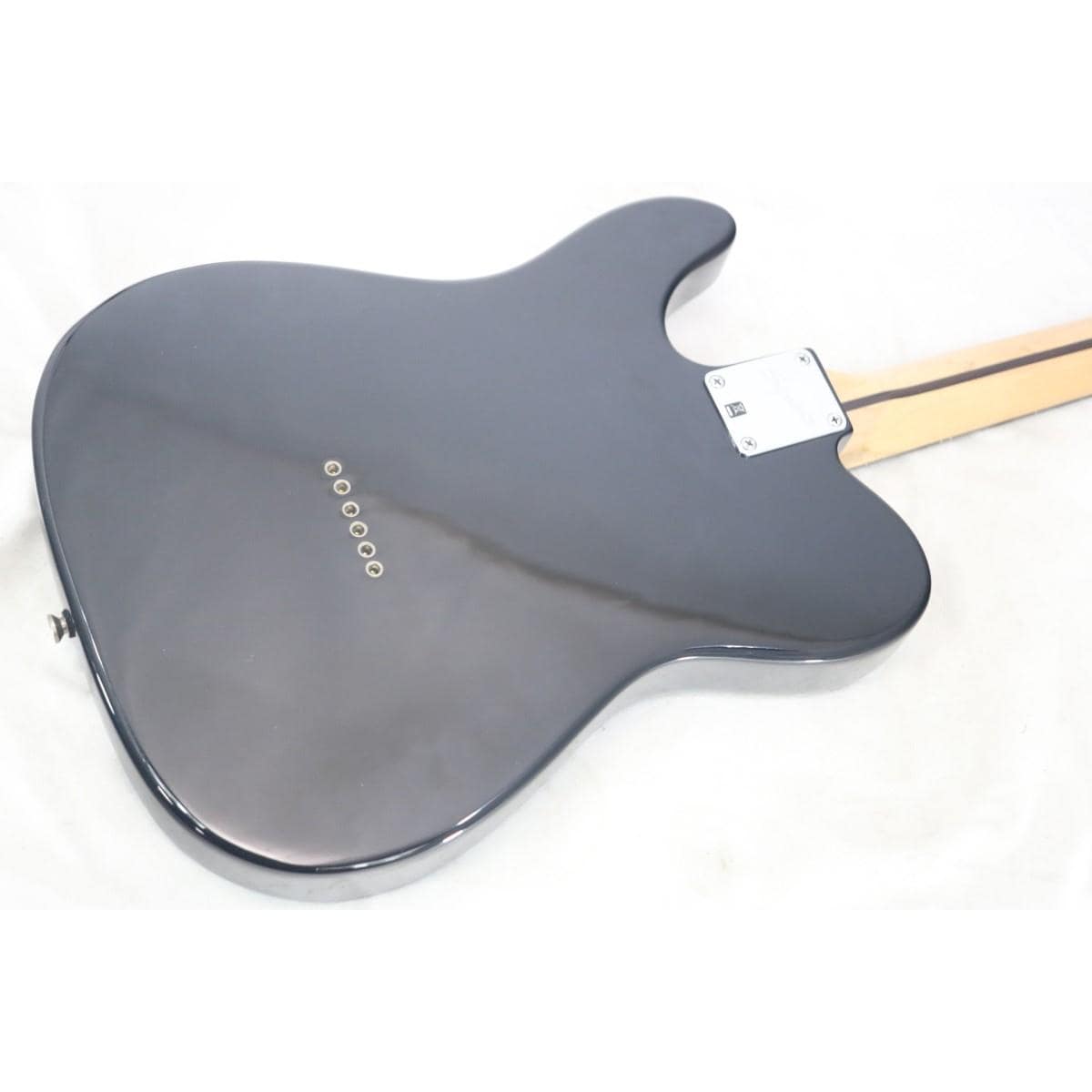 ＳＱＵＩＥＲ　　ＡＶＲＩＬ　ＬＡＶＩＧＮＥ　ＴＥＬＥＣＡＳＴＥＲ