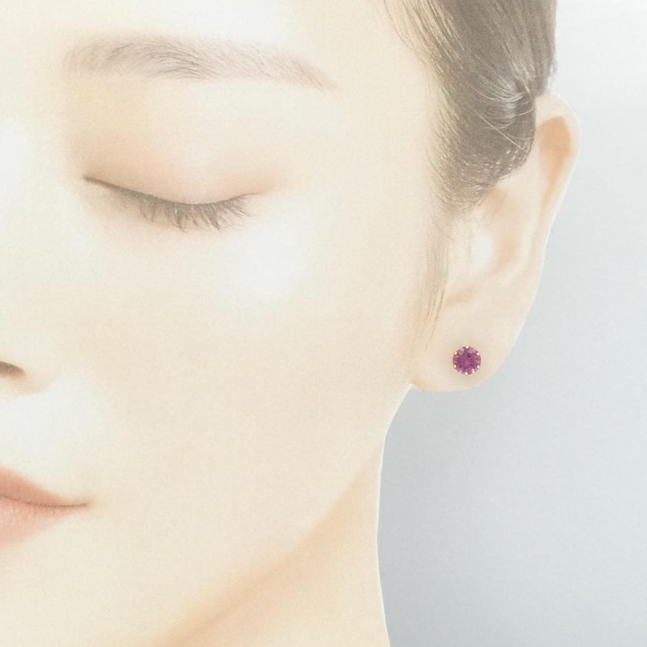 K18YG ガーネット ピアス 1.86CT