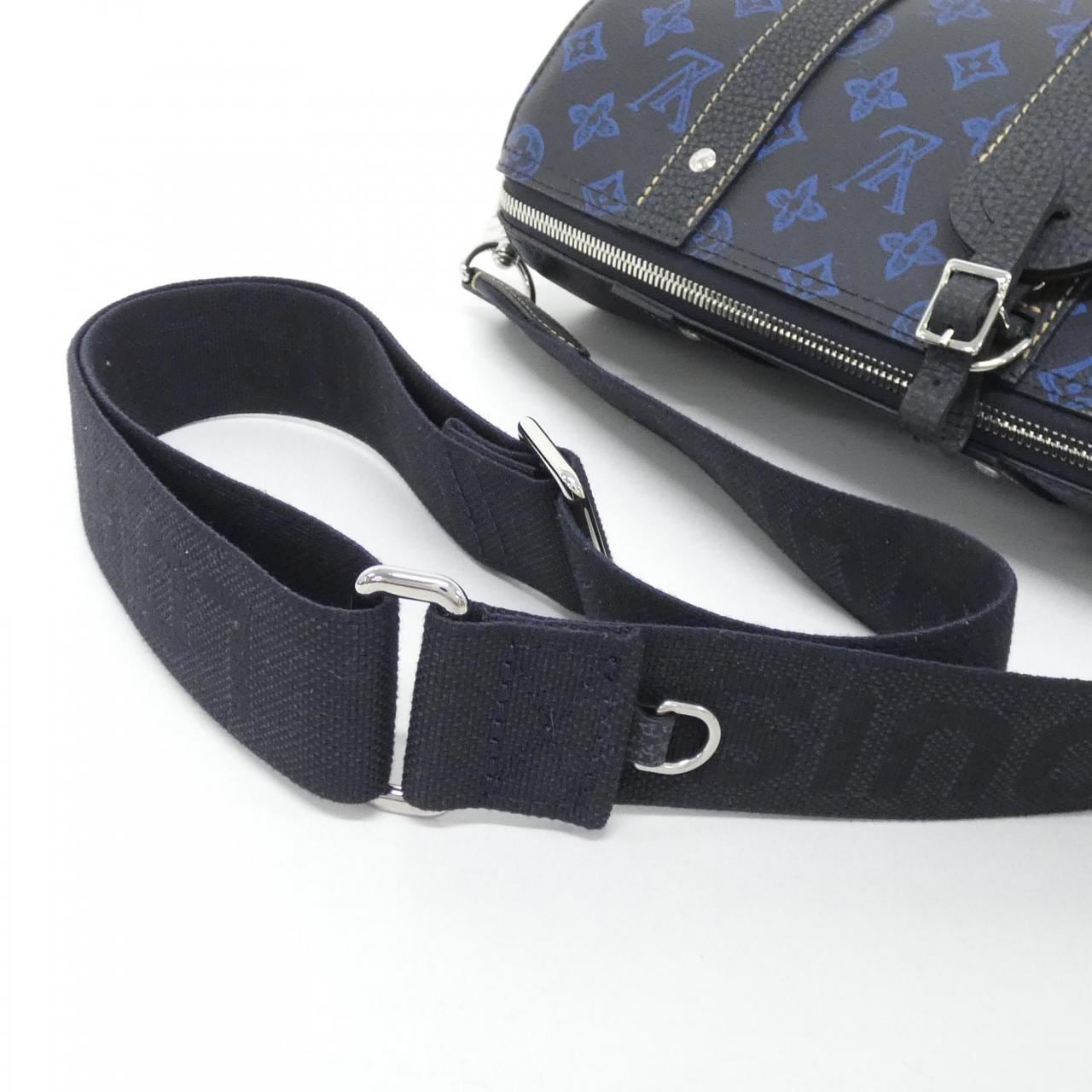 ルイヴィトン モノグラム レコード シティ キーポル M46339 ショルダーバッグ