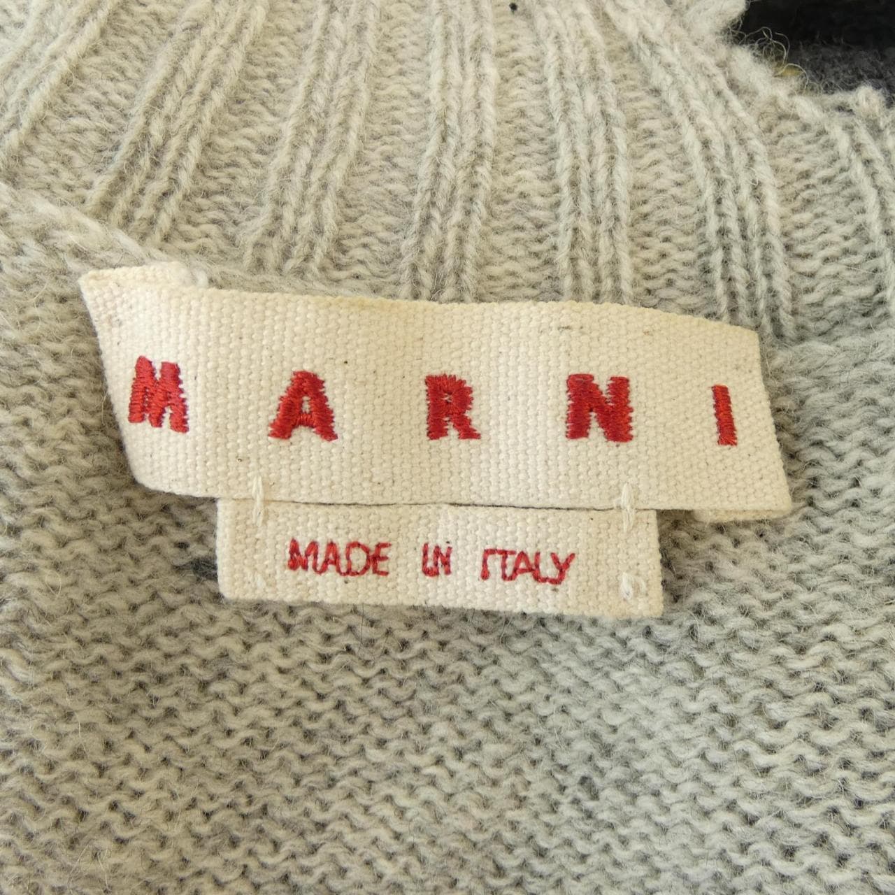 マルニ MARNI GCMG0410Q0 ニット