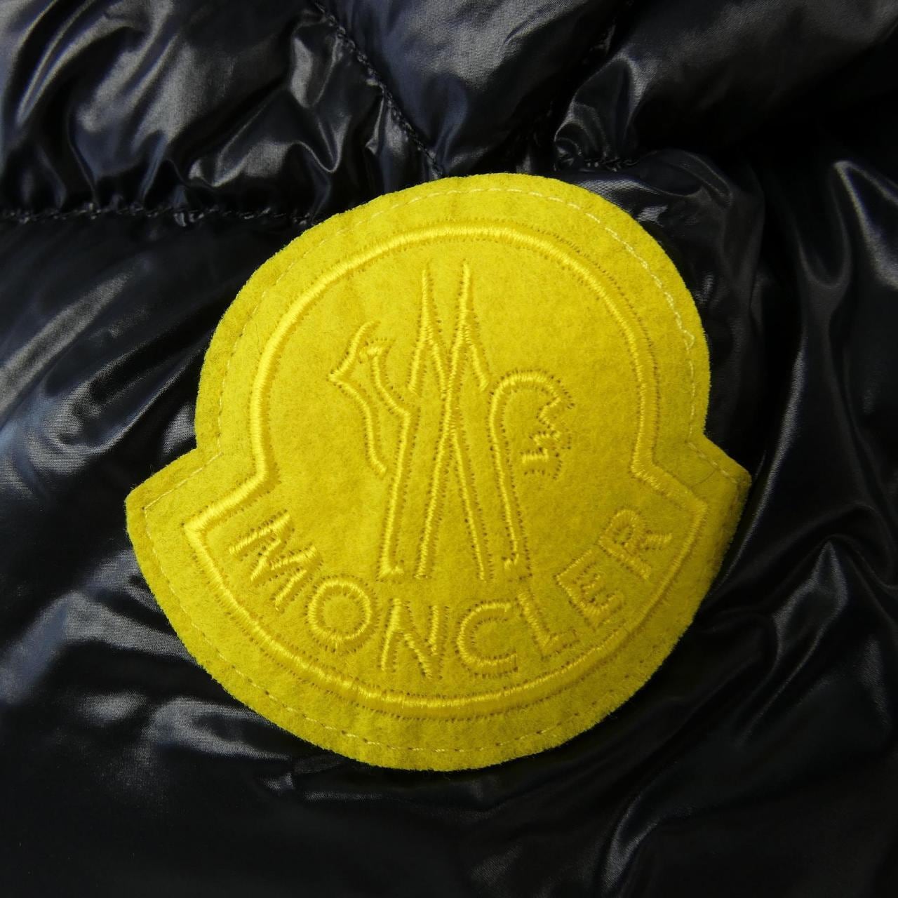 モンクレール MONCLER DERVOX ダウンジャケット
