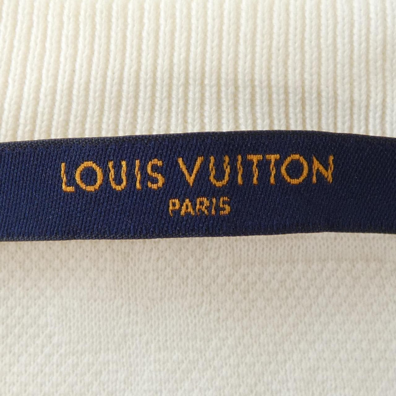 ルイヴィトン LOUIS VUITTON シグネチャー3DポケットモノグラムTシャツ HIY49WTCL Tシャツ