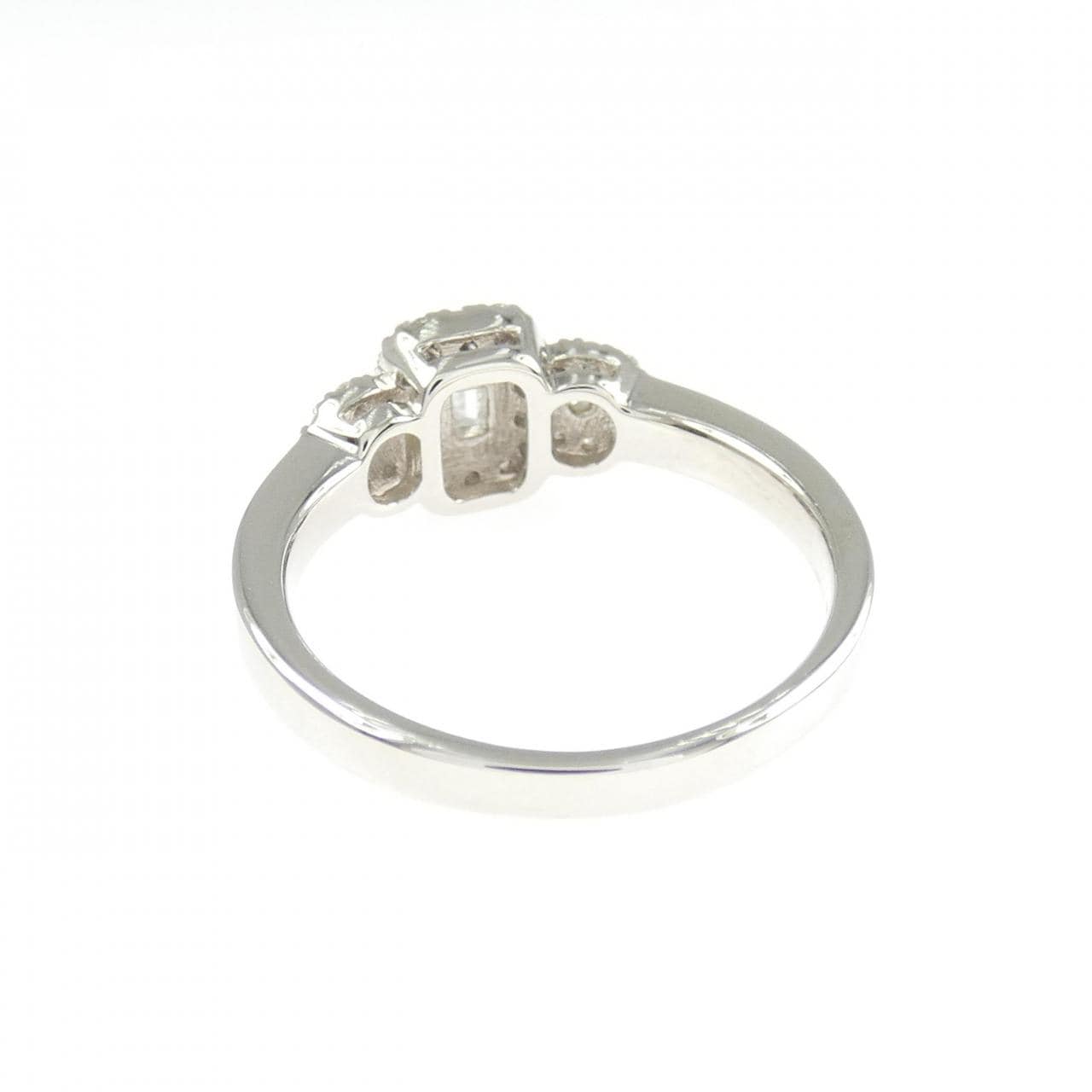 PT950 ダイヤモンド リング 0.302CT D IF エメラルドカット