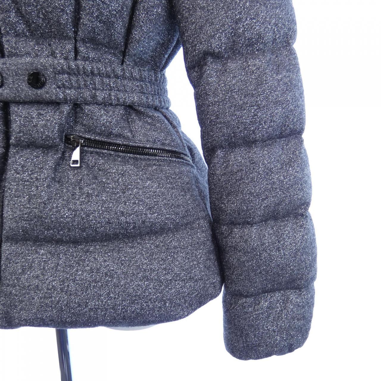 モンクレール MONCLER ダウンジャケット