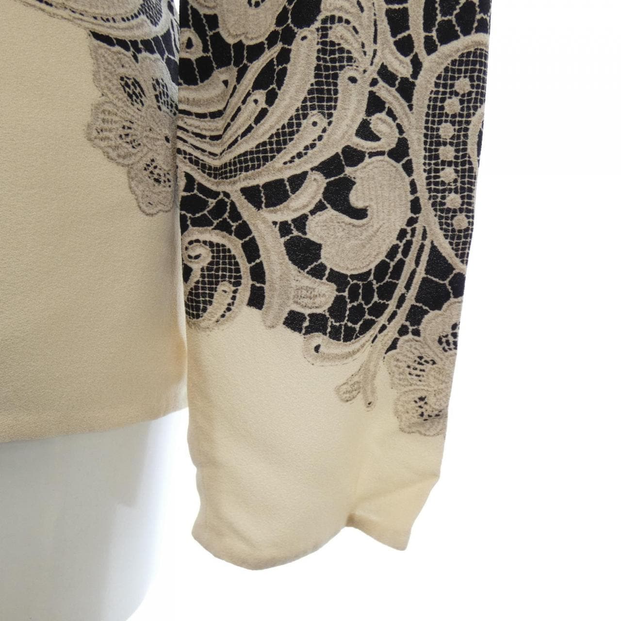 ドルチェアンドガッバーナ DOLCE&GABBANA トップス