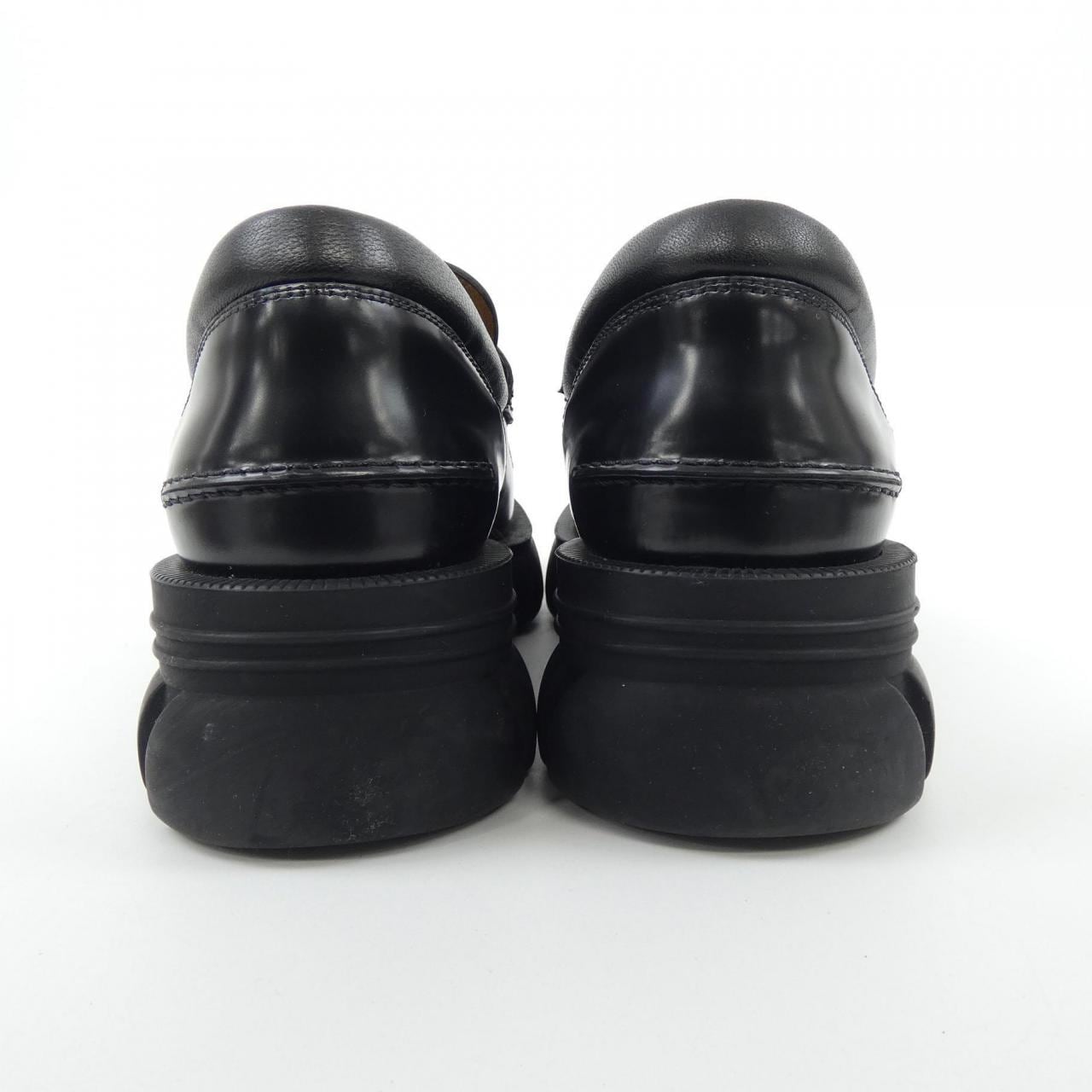 Gucci 658822 shoes