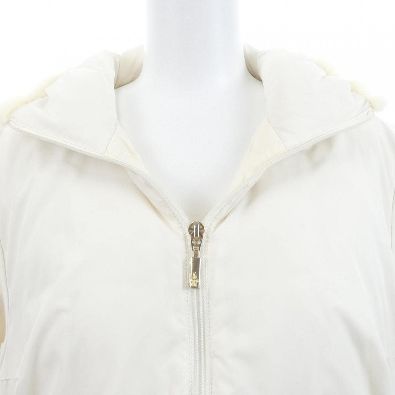 【ヴィンテージ】モンクレール MONCLER 45321-90-69998 ダウンジャケット