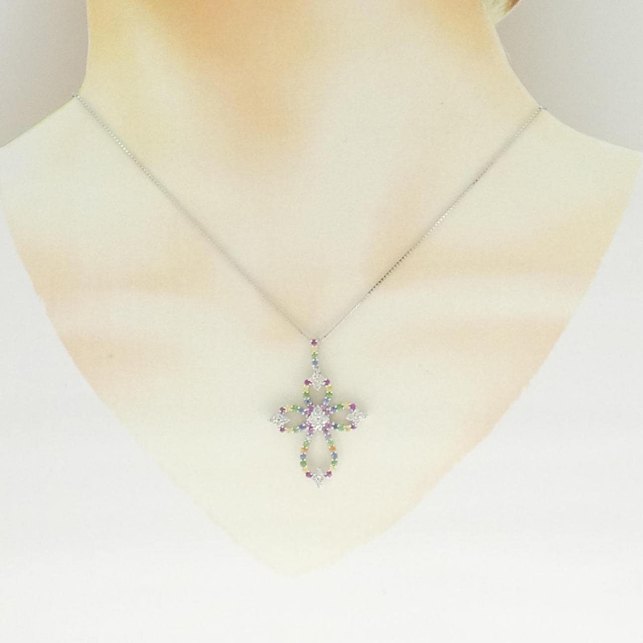 750WG/K18WG クロス カラーストーン ネックレス