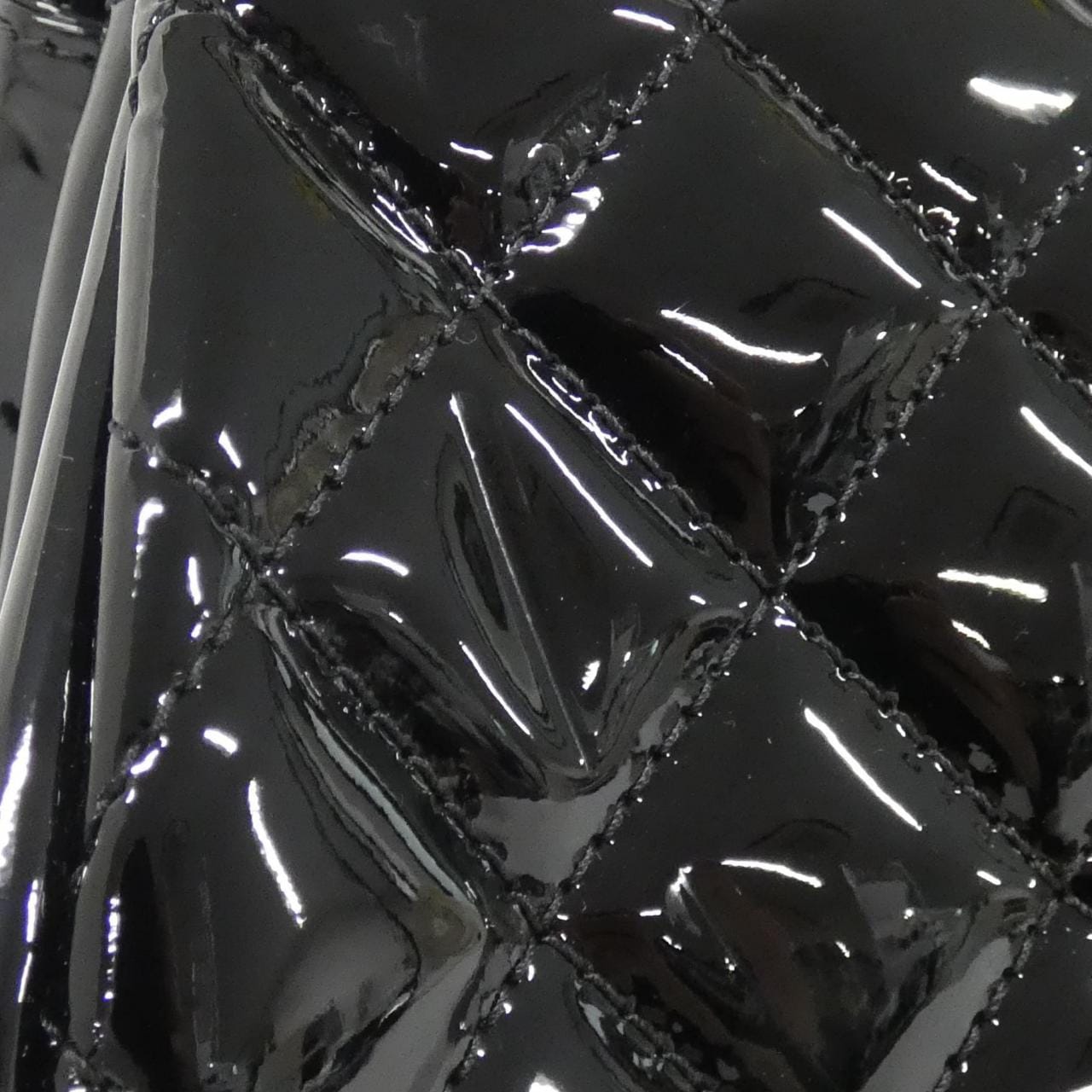 シャネル マドモアゼル ライン 50557 ショルダーバッグ