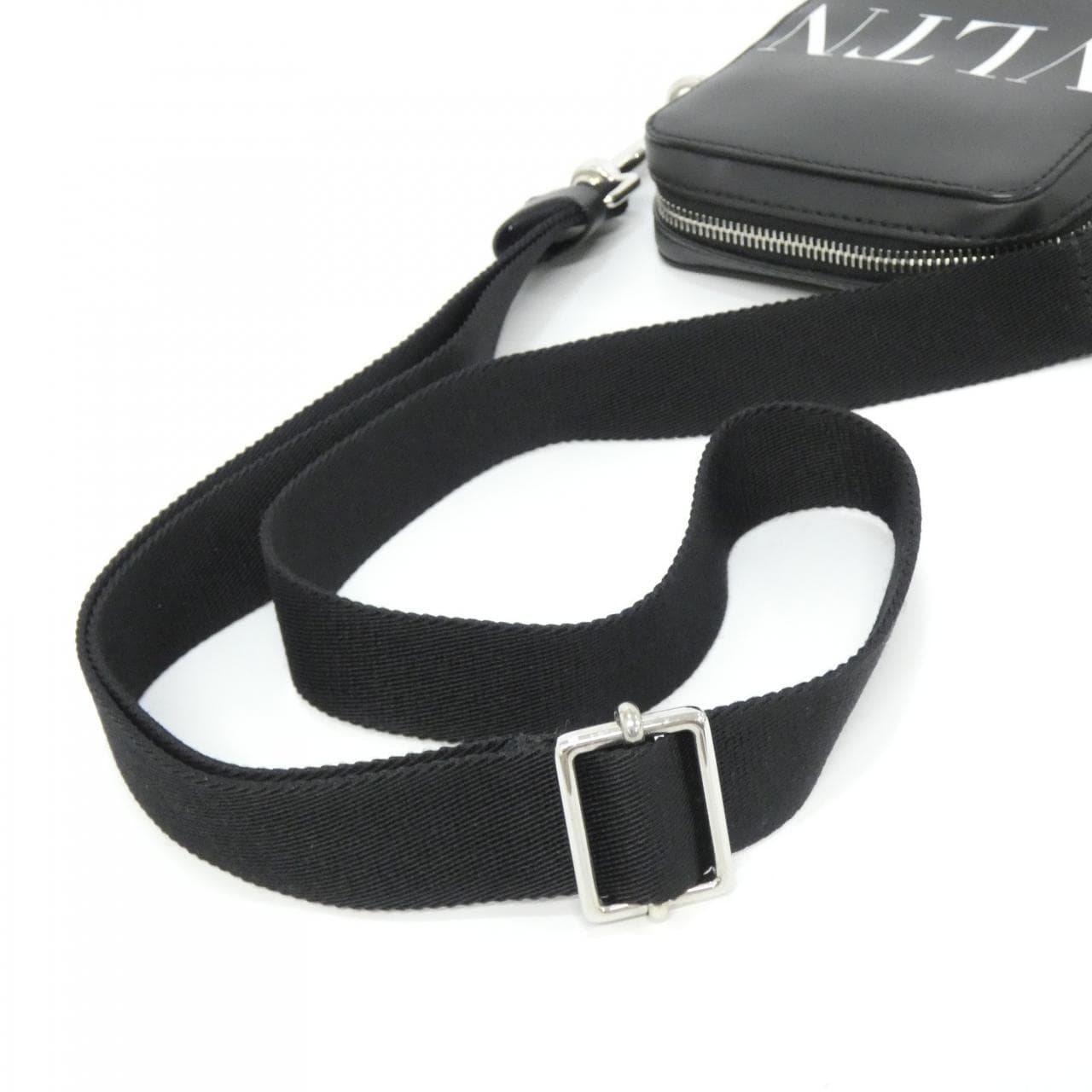 ヴァレンティノガラヴァーニ 1Y2B0943WJW ショルダーバッグ