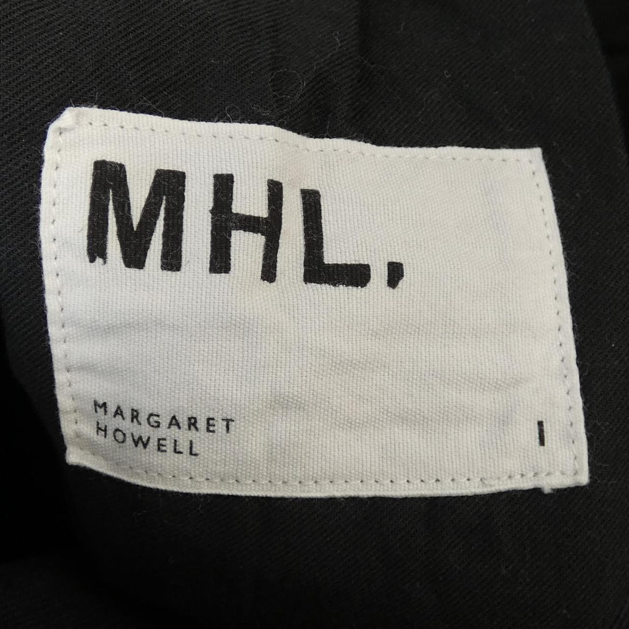 エムエイチエル MHL ショートパンツ