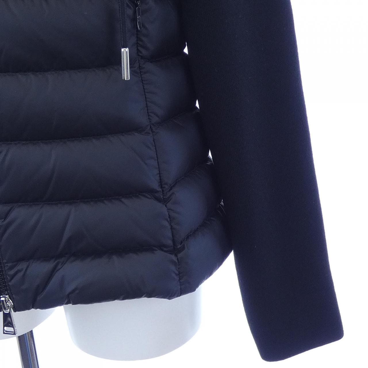 【新品】モンクレール MONCLER K20939B00019 ダウンジャケット