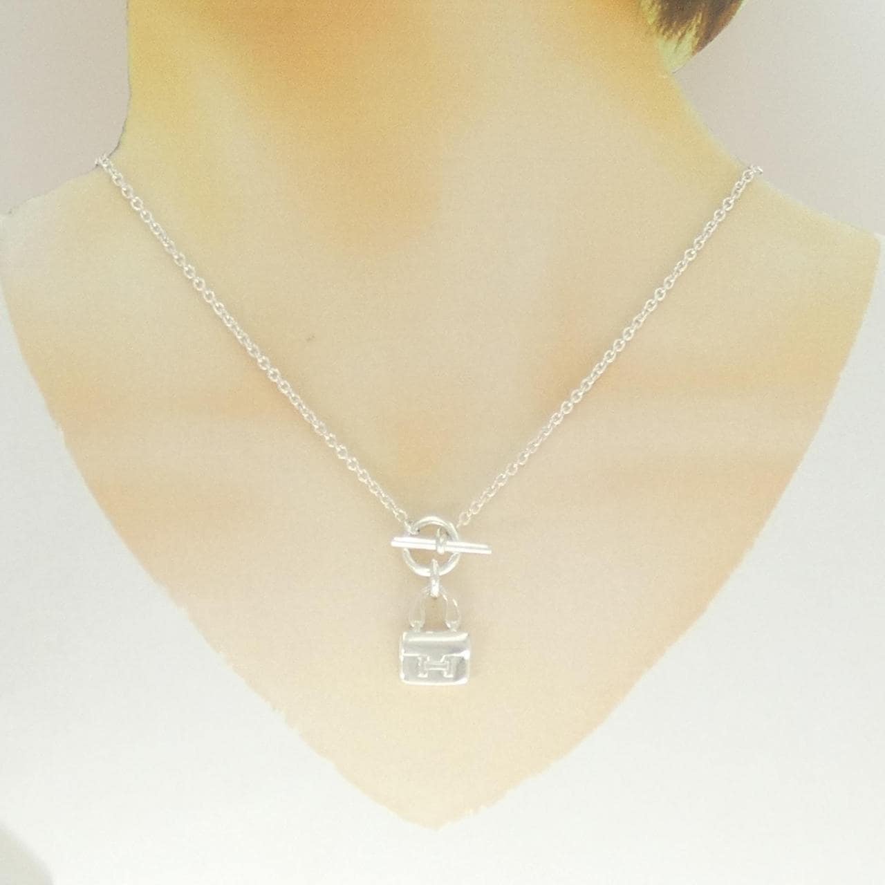 エルメス アミュレット コンスタンス ネックレス