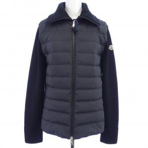 【新品】モンクレール MONCLER K20939B00035 ダウンジャケット