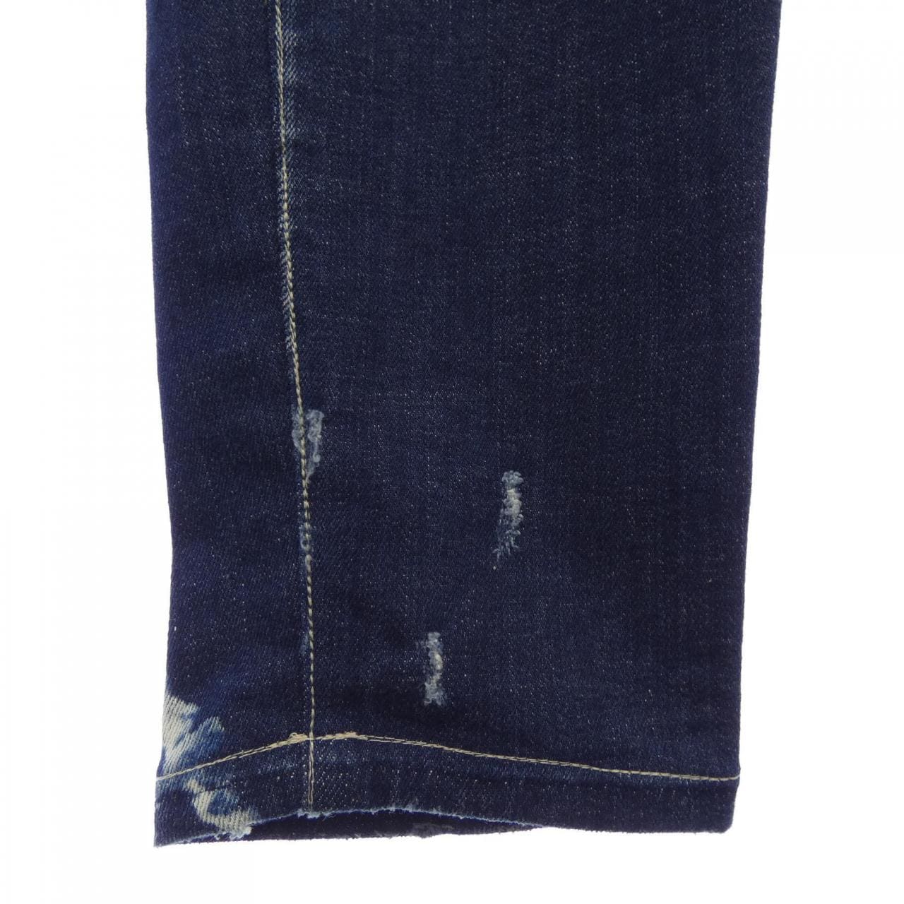 ディースクエアード DSQUARED2 S71LB1136 ジーンズ