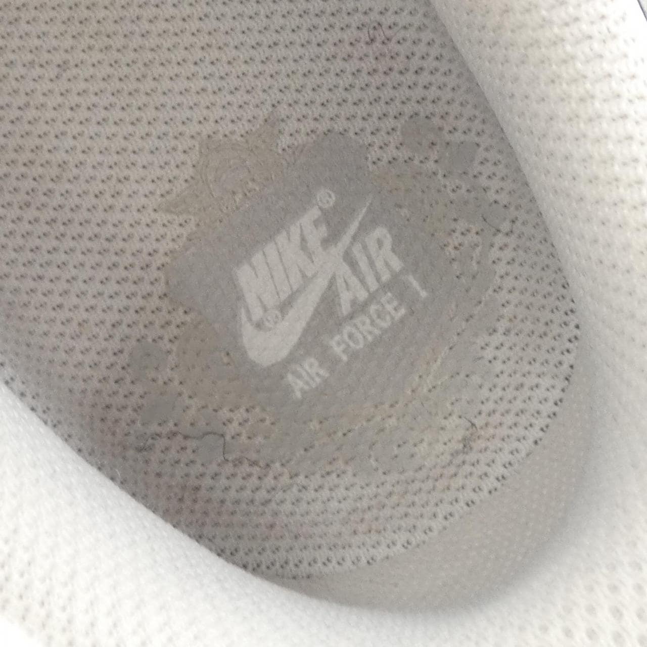 ナイキ NIKE スニーカー