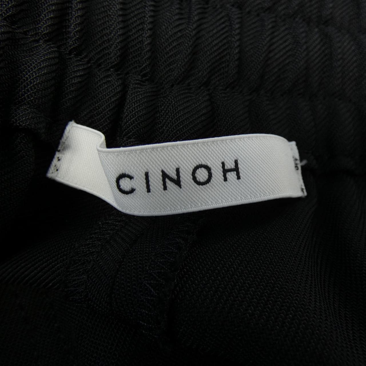 チノ CINOH パンツ