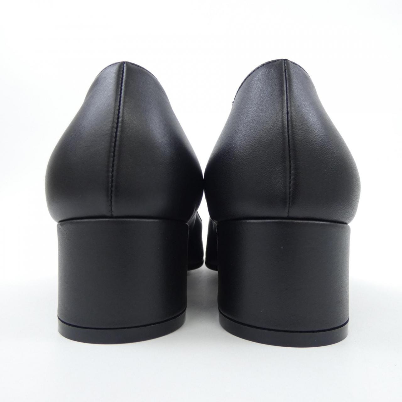 ジャンヴィトロッシ　ブラックパンプス　未使用 コメ兵｜ジャンヴィトロッシ GIANVITO ROSSI パンプス｜ジャン