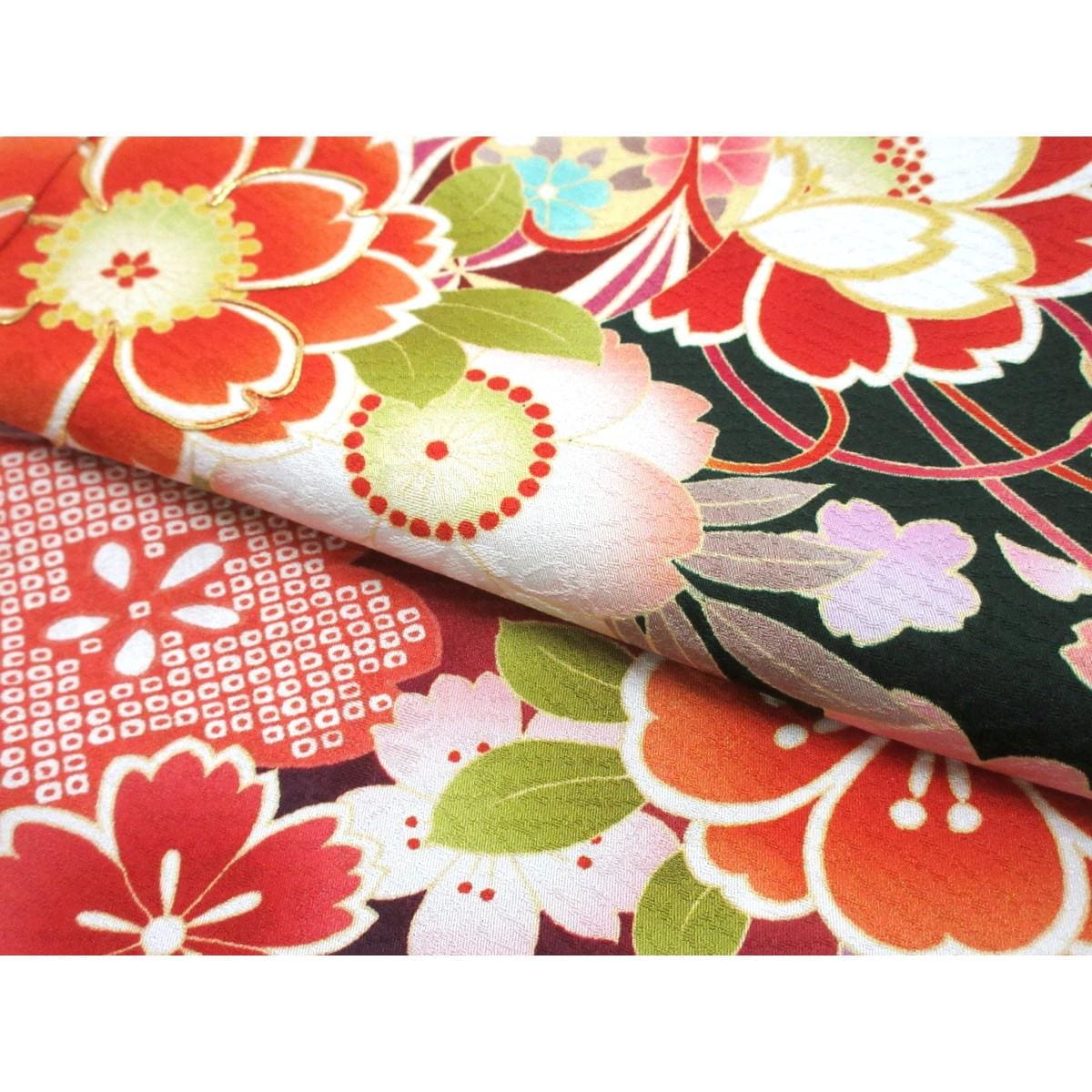 振袖　友禅加工刺繍入り　ボカシ染