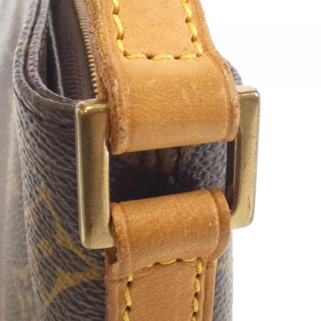 ルイヴィトン モノグラム トロター M51240 ショルダーバッグ