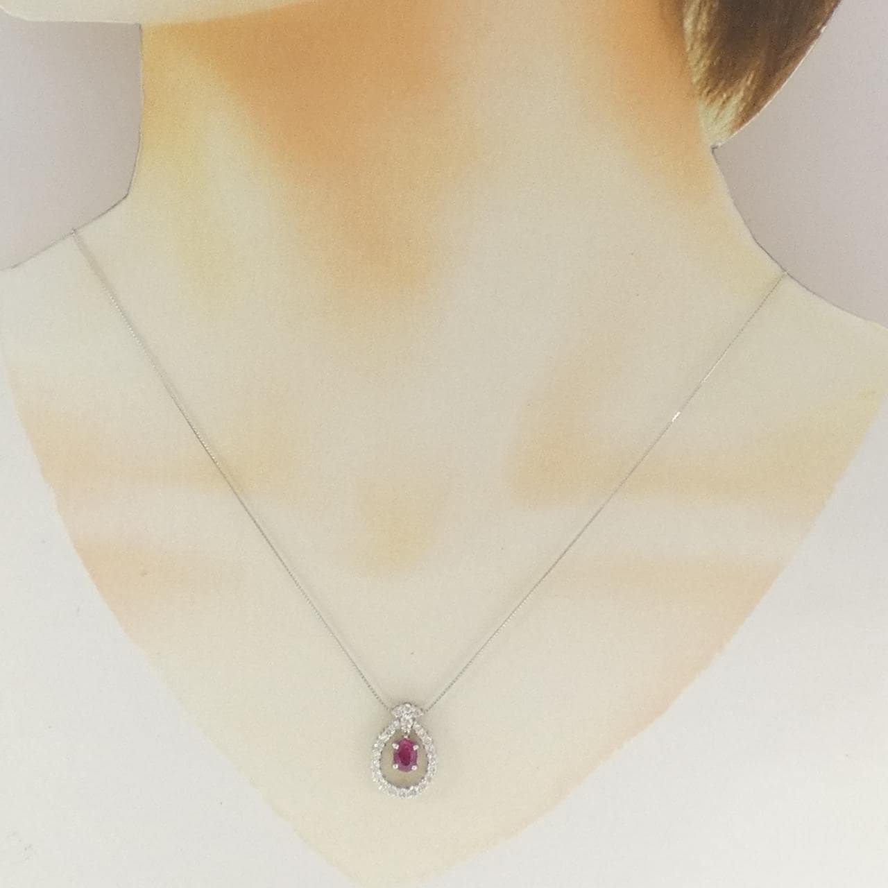 K18WG ルビー ネックレス 0.63CT