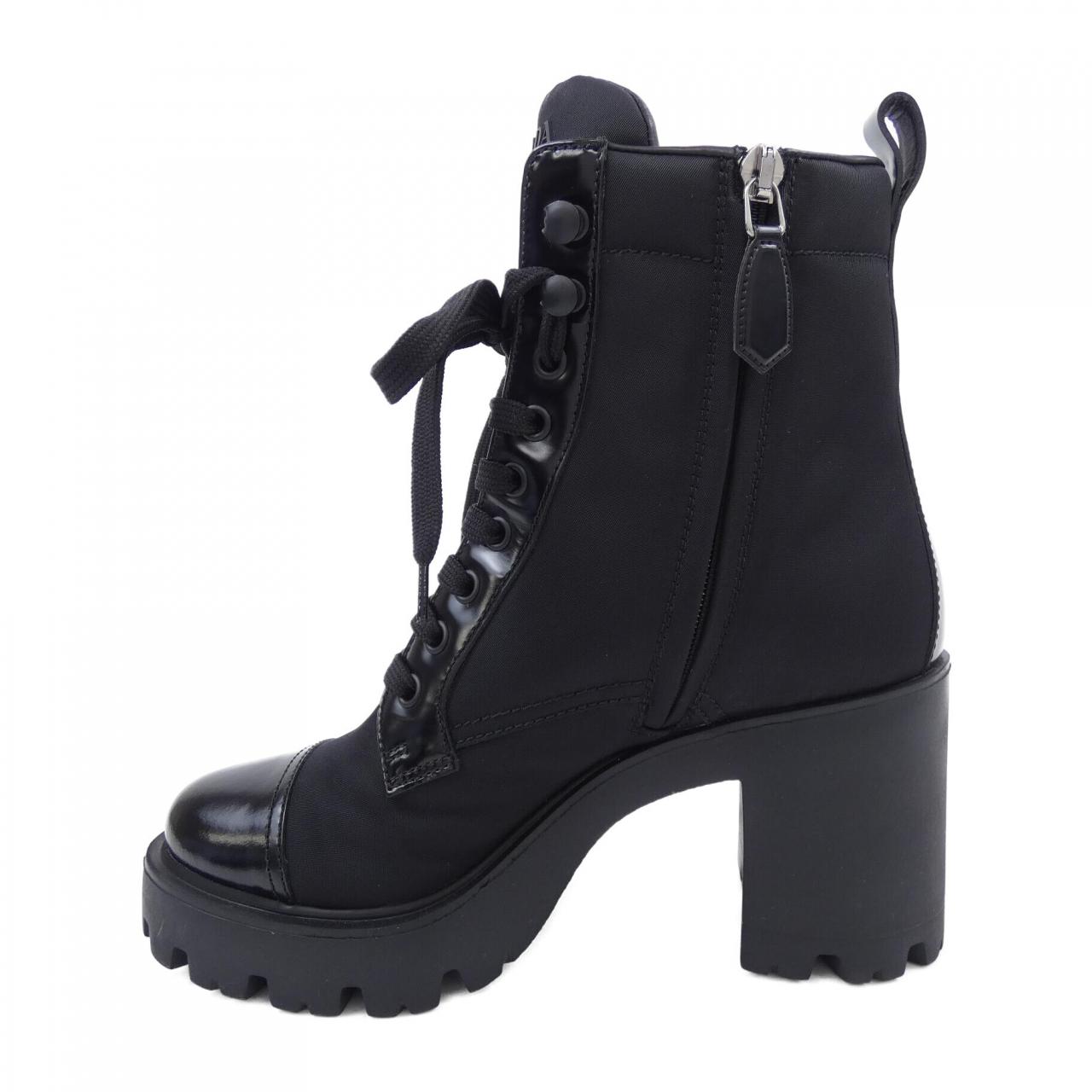 プラダ PRADA ブラッシュドレザー 1T239N トライアングルロゴ ブーツ