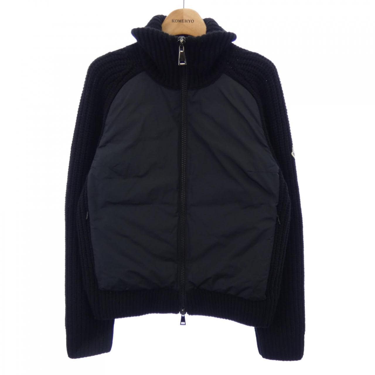 モンクレール MONCLER 20939B52600 ダウンジャケット