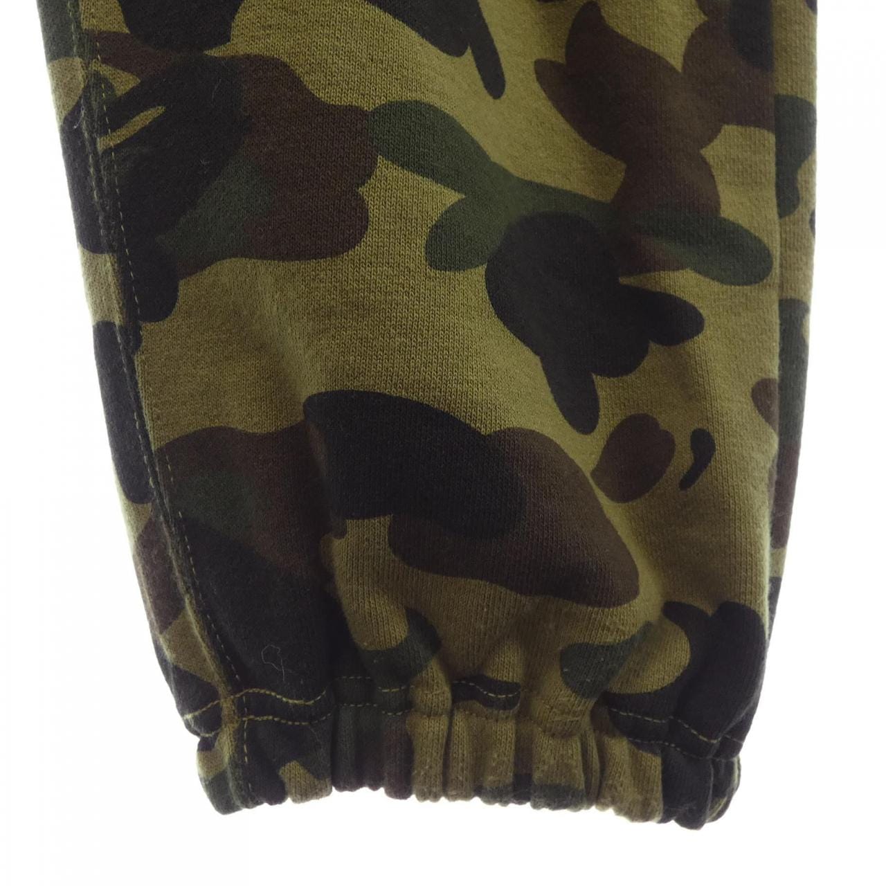 アベイシングエイプ A BATHING APE パンツ