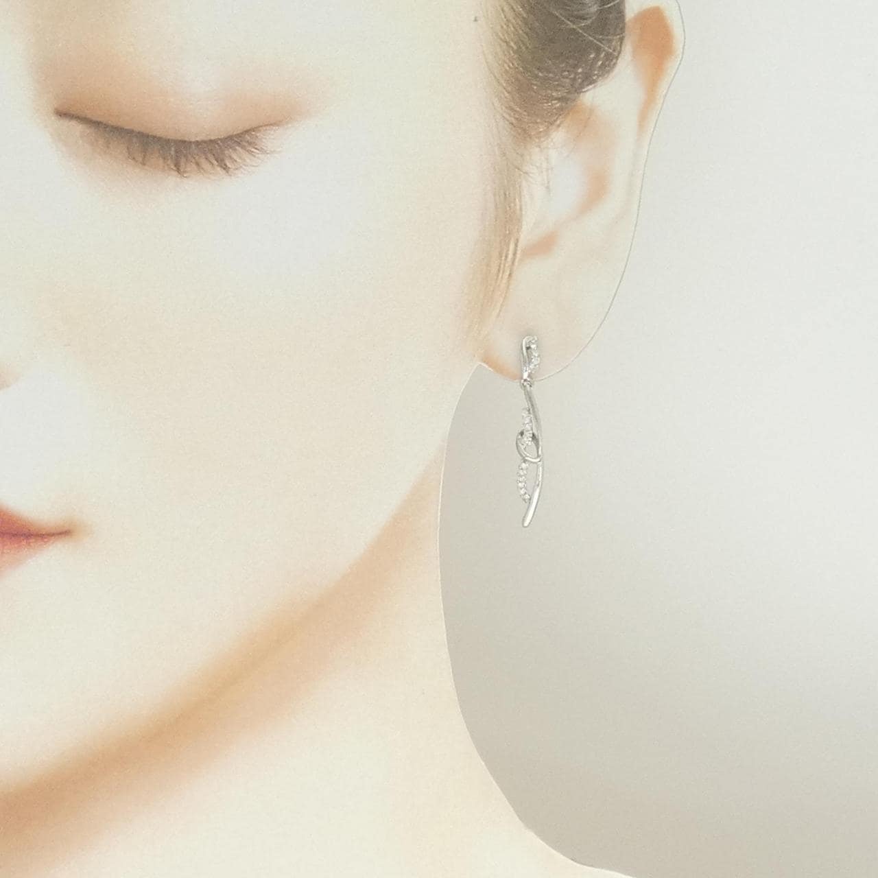 PT900 ダイヤモンド ピアス 0.20CT