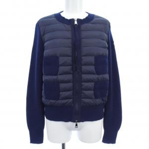 モンクレール MONCLER ダウンジャケット