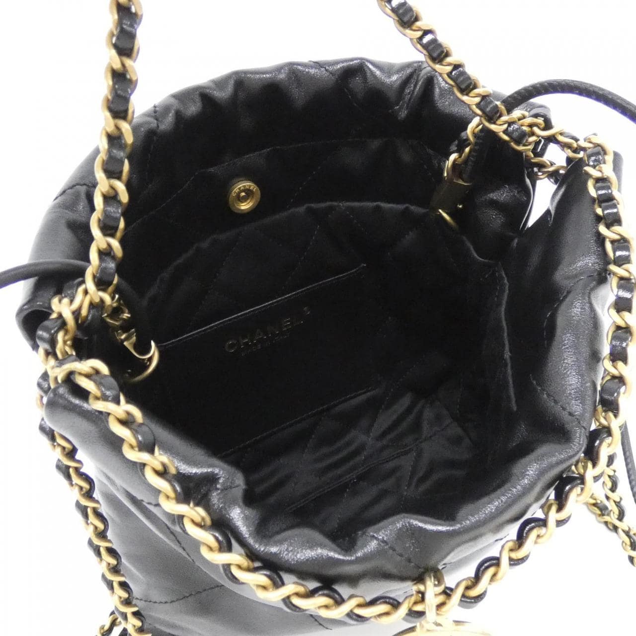 【未使用品】シャネル シャネル22 ライン AS3980 バッグ