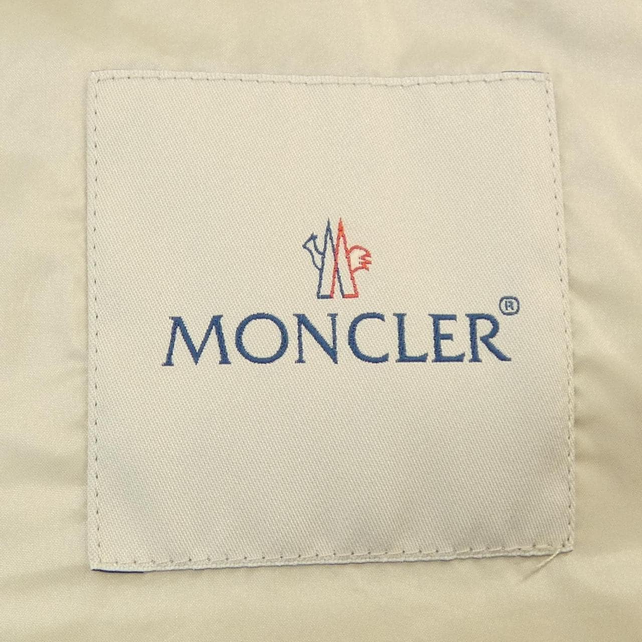 MONCLER蒙克勒羽绒服