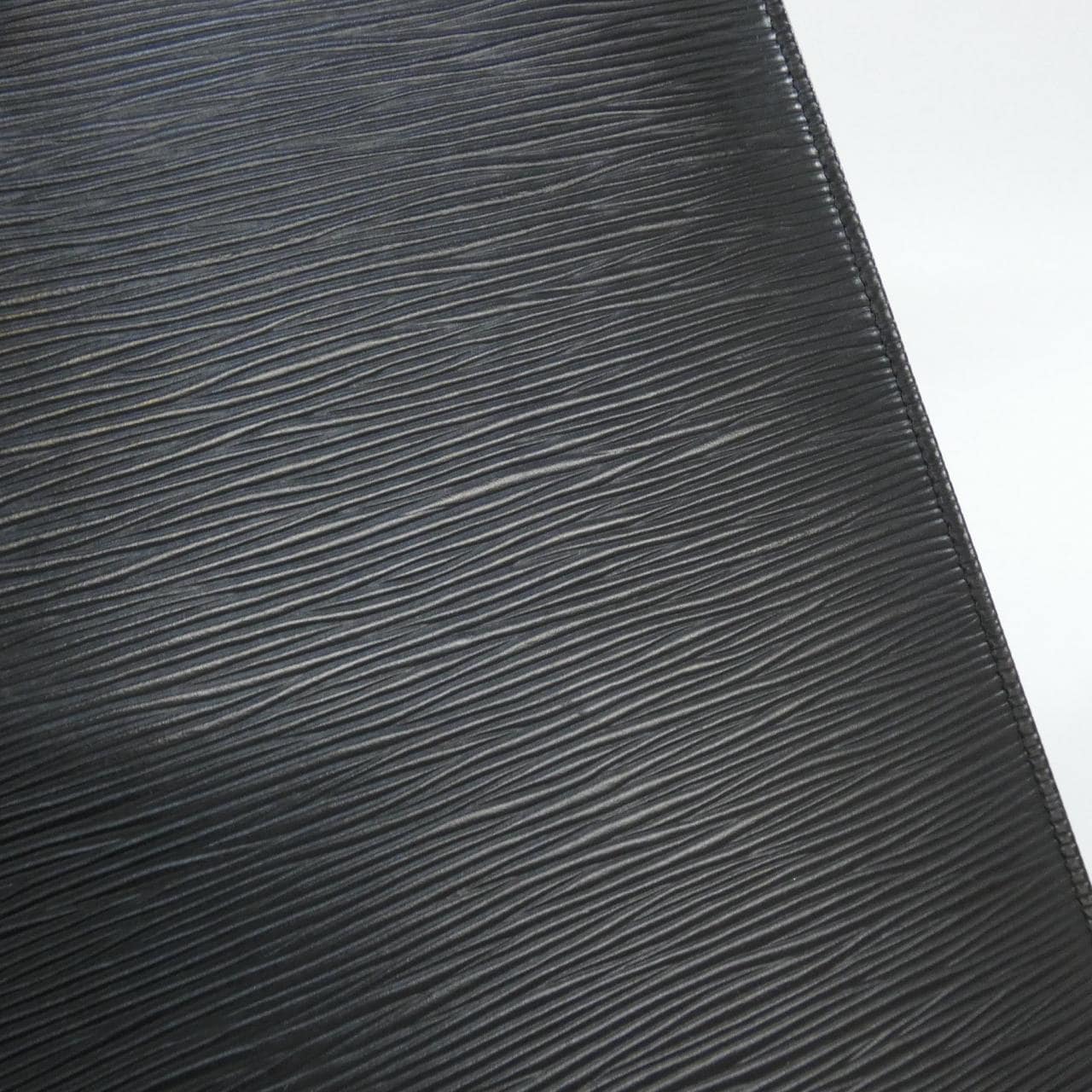 ルイヴィトン エピ オンブル M52102 バッグ