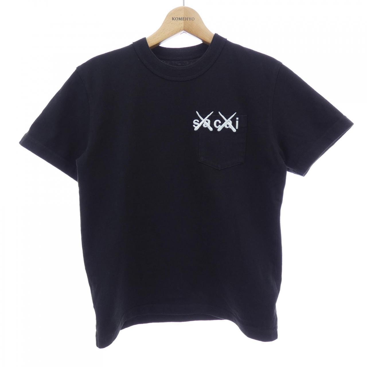 サカイ SACAI KAWS 21-0285S UNISEX Tシャツ