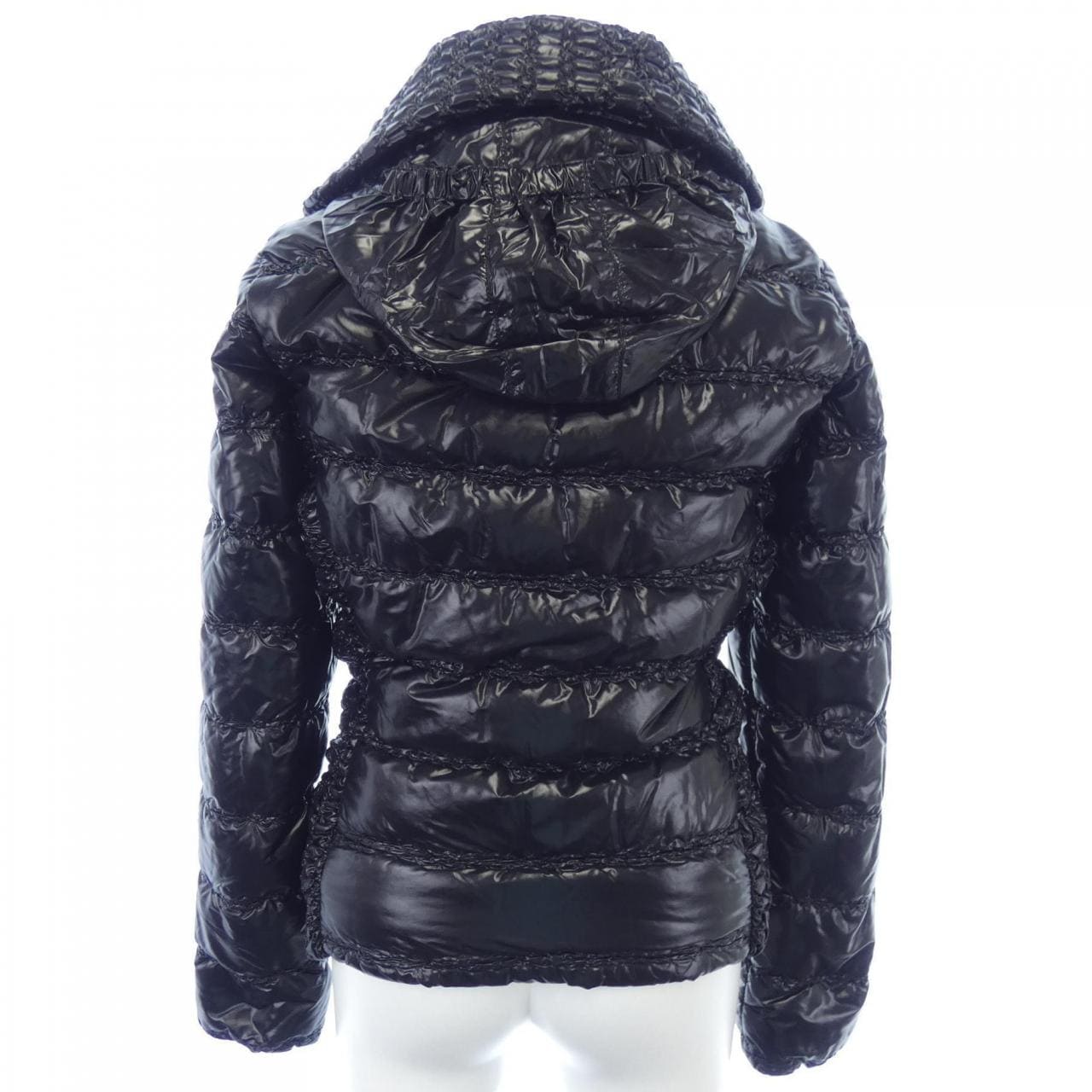 モンクレール MONCLER ダウンジャケット