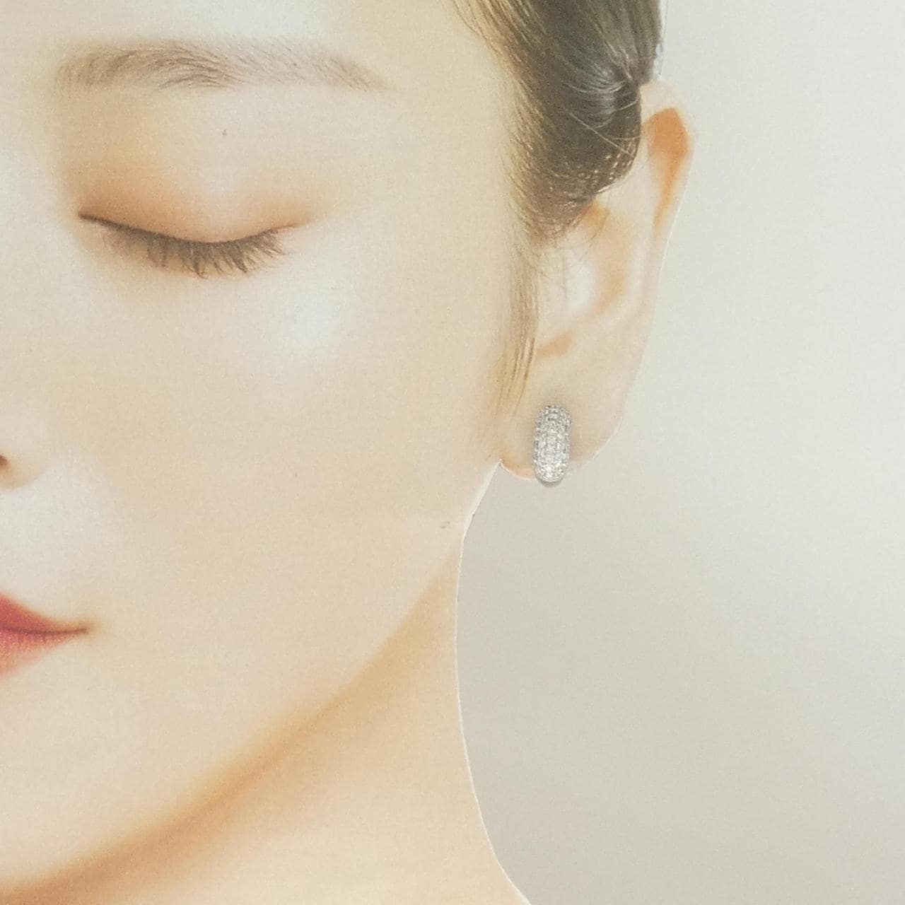 PT900 ダイヤモンド イヤリング 1.00CT