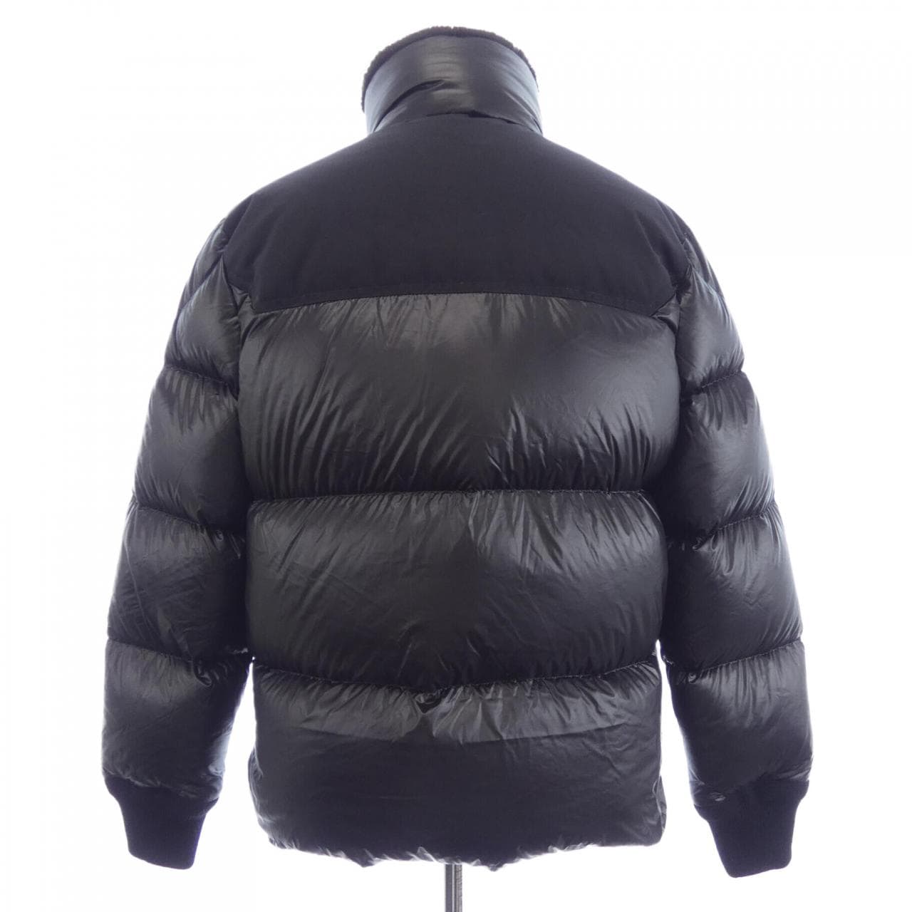 モンクレール MONCLER VAJOLET ダウンジャケット