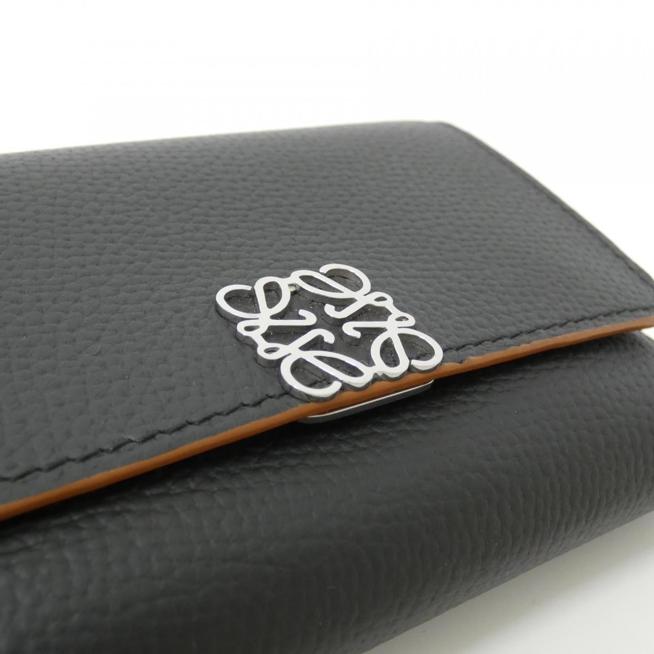 Loewe Anagram小号垂直钱包 C821S33X01 钱包