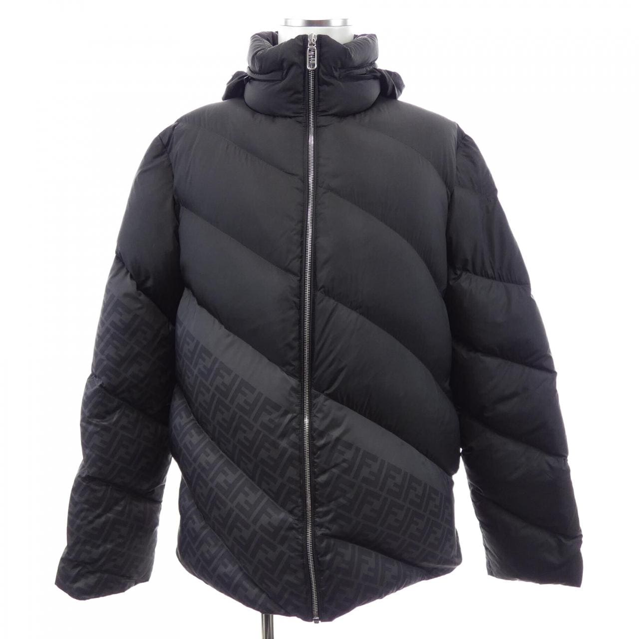 フェンディ FENDI FAA919 AQNJ ダウンジャケット