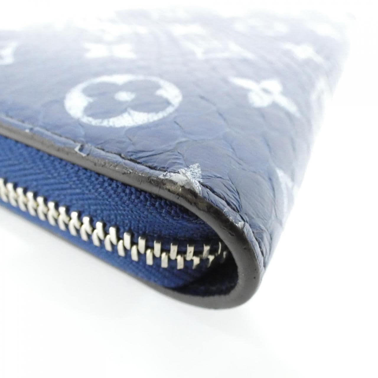 ルイヴィトン エキゾチック レザー ジッピー ウォレット N81186 財布