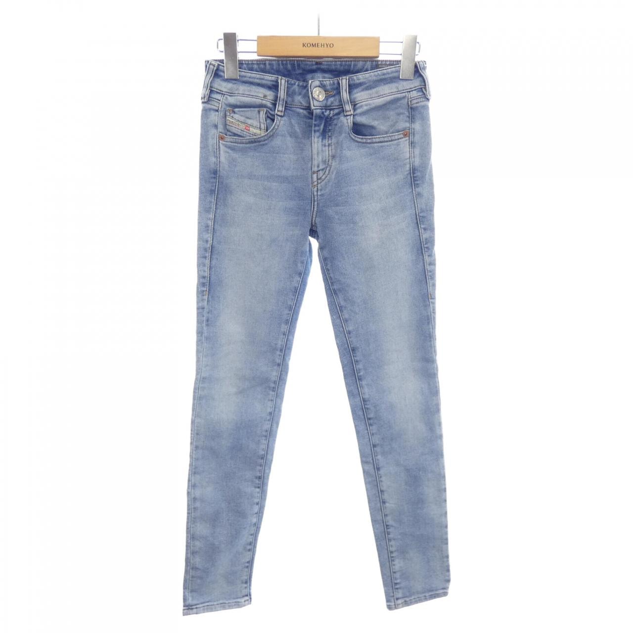 ディーゼル DIESEL ジーンズ