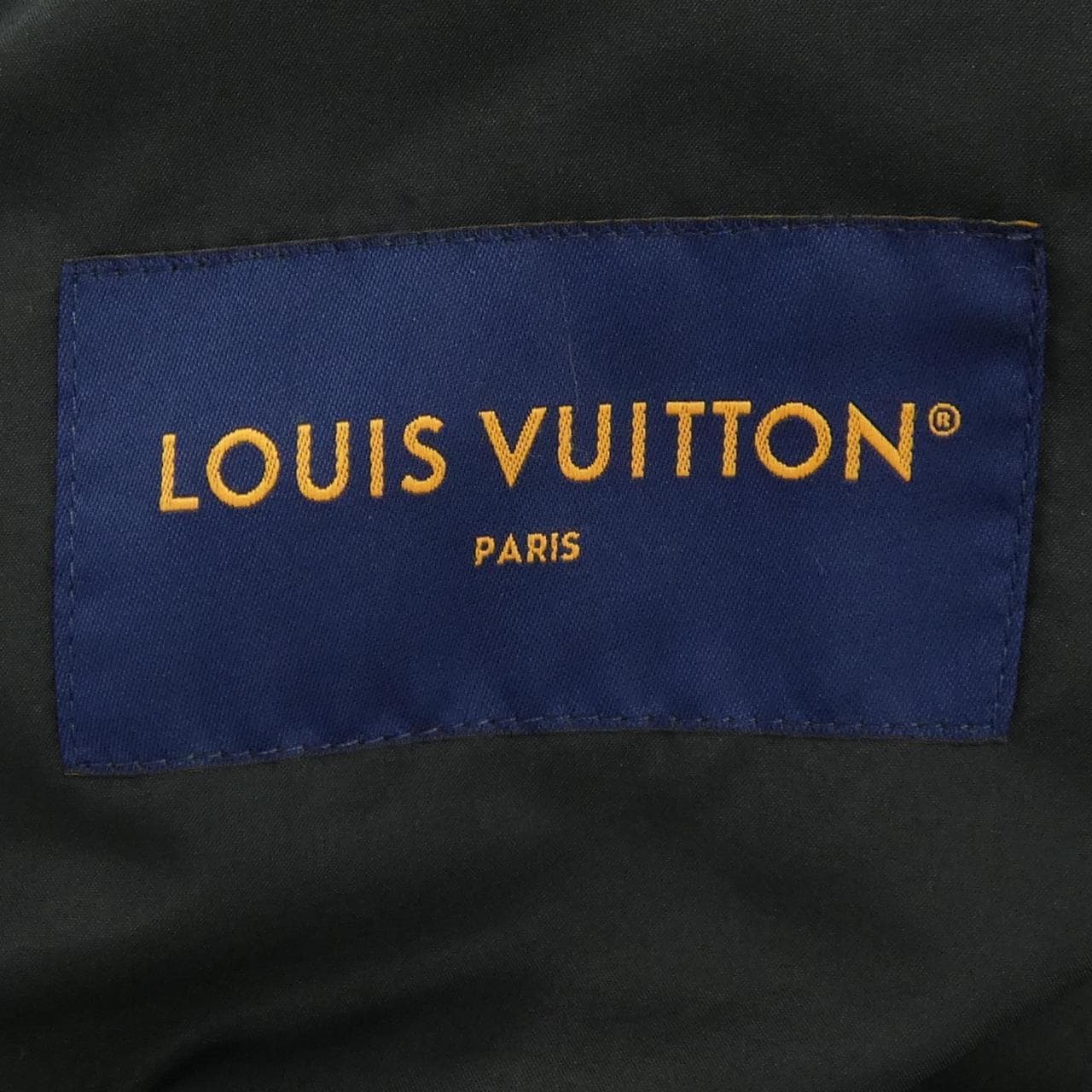 ルイヴィトン LOUIS VUITTON ミニモノグラムテクニカルショートパーカ HPB16EZS0 ジャケット